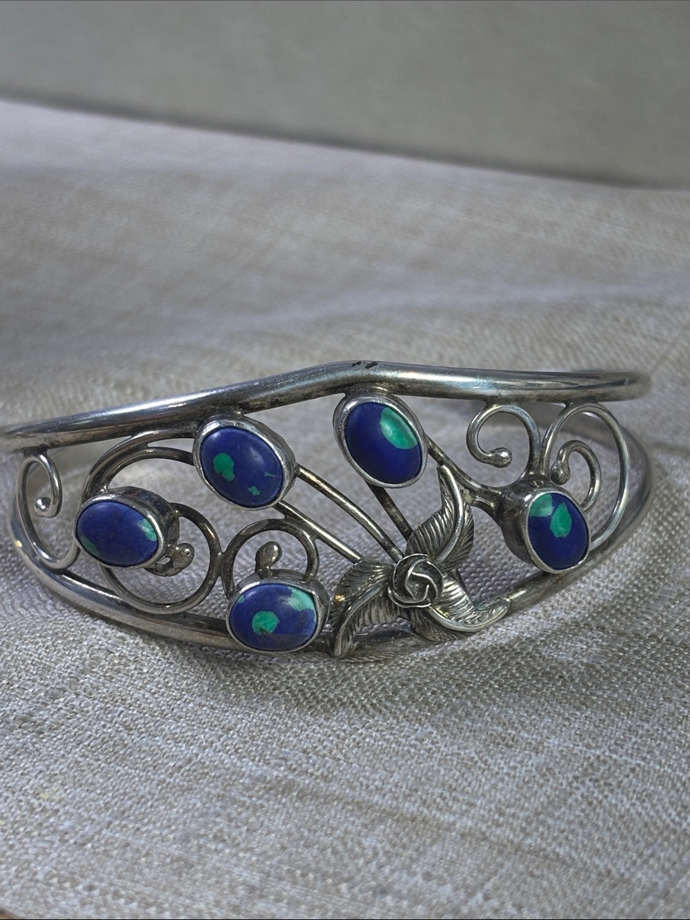 Native American signed Cuff - Picture 3 of 5